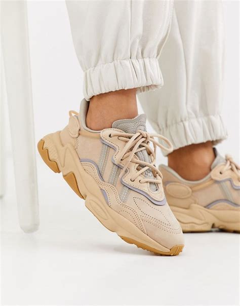 ozweego adidas beige dames|adidas originals ozweego women's beige.